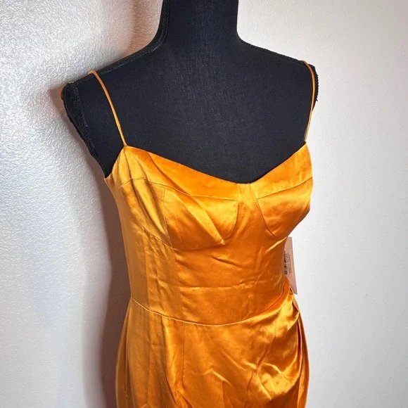 Reformation Marguerite Cantaloupe 100% Silk Dress Size 8 - Picture 3 of 13